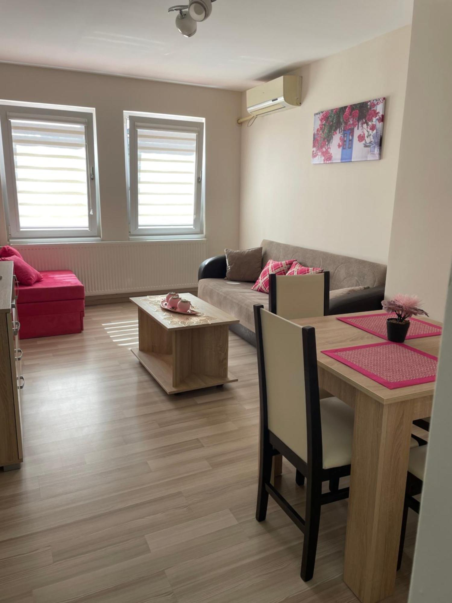 Apartmani Vrla Владичин-Хан Экстерьер фото